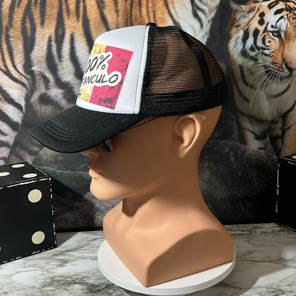 CUSTOM DESIGNED ITALIAN FLAG UNISEX TRUCKER HAT. - Picture 3 of 6